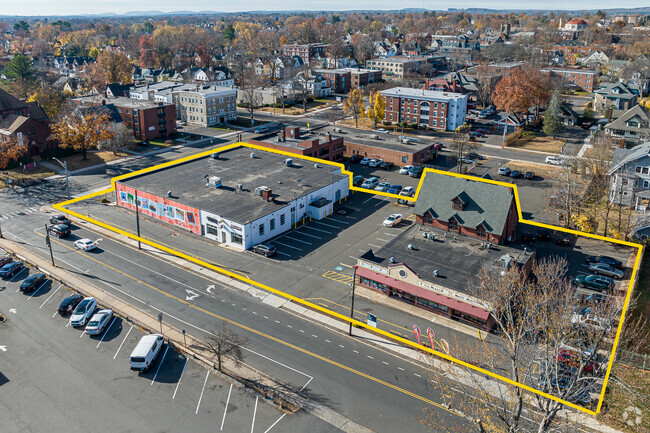 More details for High Traffic | Value-Add Retail – Retail for Sale, Hartford, CT